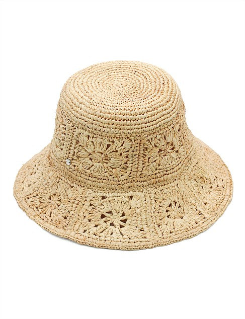 Aalto Crochet Bucket Hat in Beige