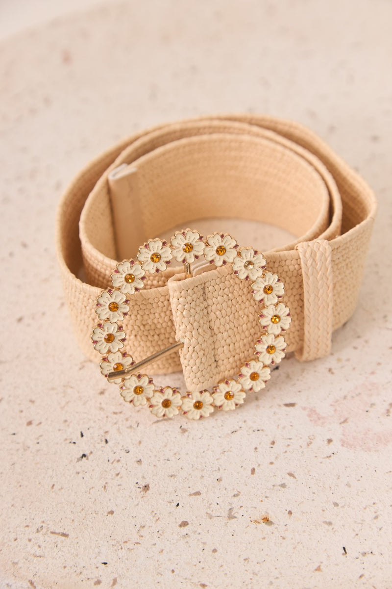 Raffia Flower Buckle Belt
