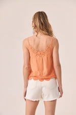 Top Lencero Blonda Peach
