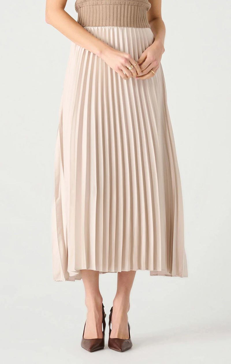 Pull On Pleated Maxi Skirt Champagne